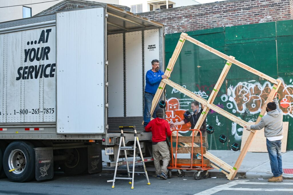 How to Choose a Reliable Moving Company for Your Home Relocation